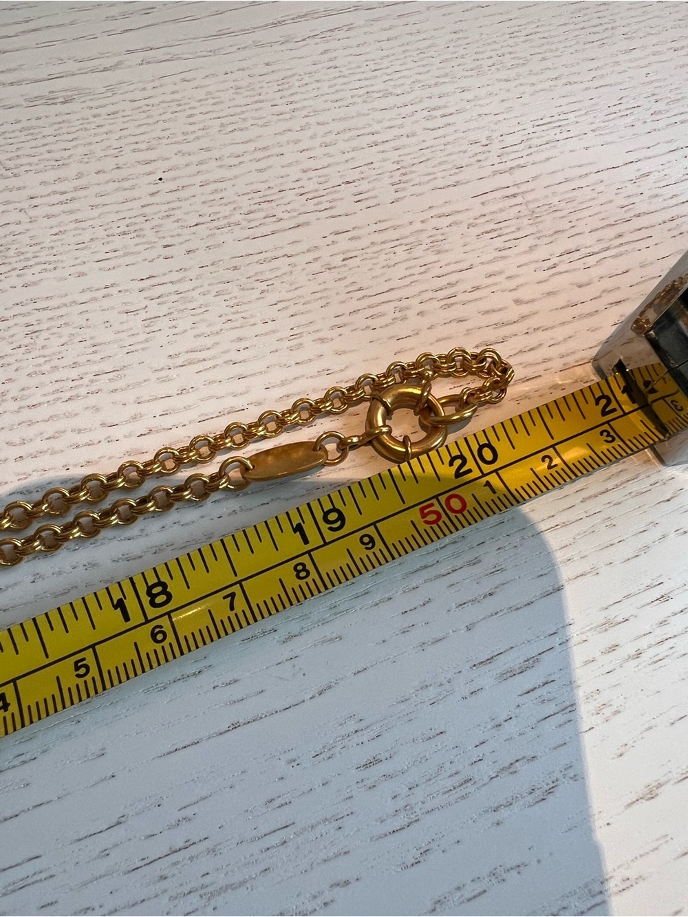 Julie Vos Palermo Gold Chunky Chain Necklace with Circular Pendant - Picture 9 of 10